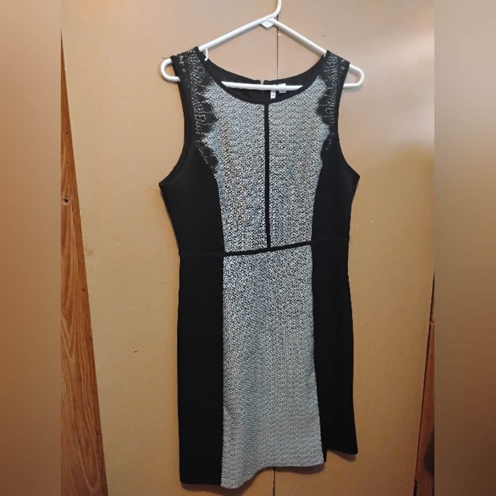 Elle Black Lace Dress
